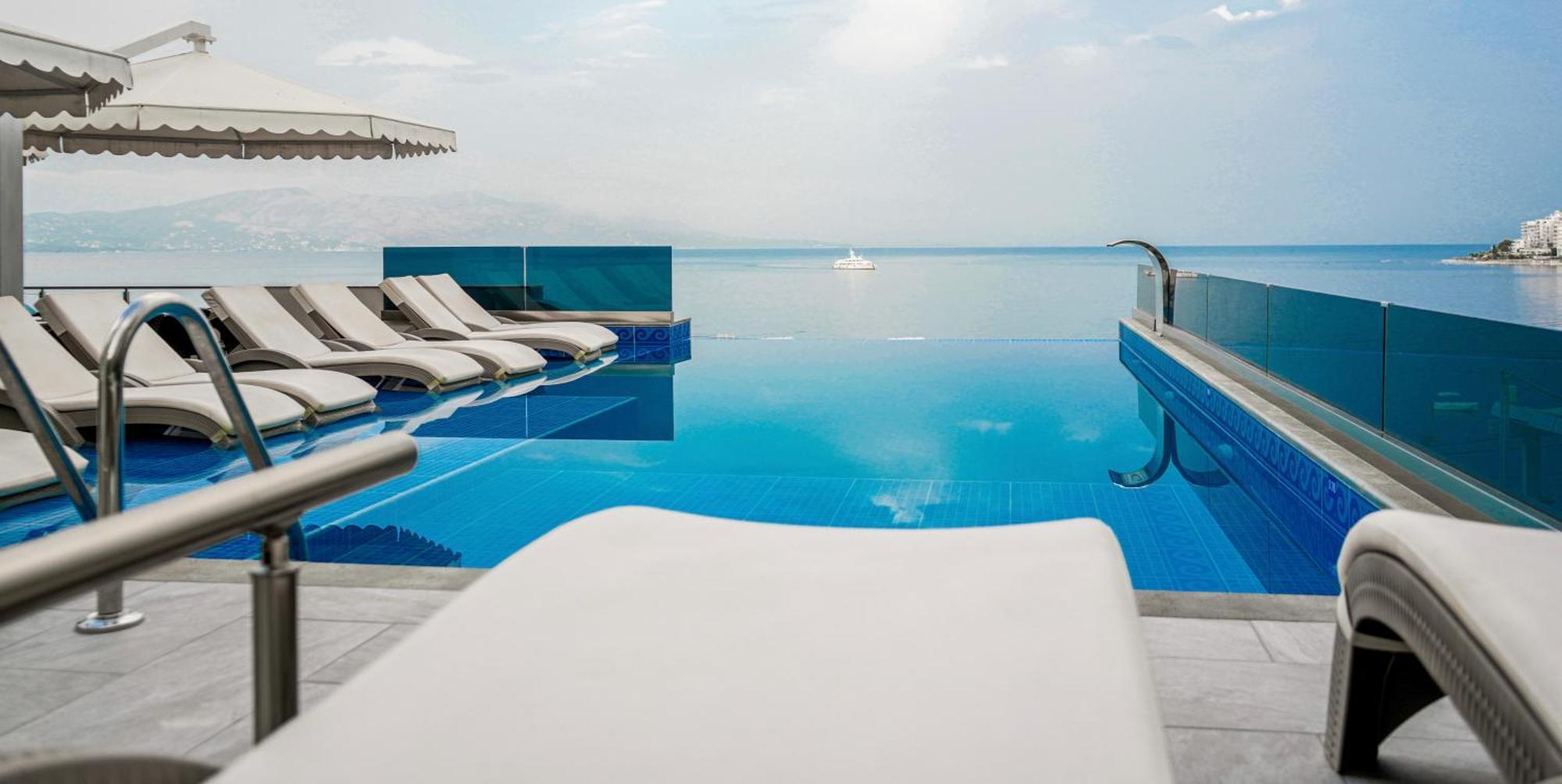 Hotel Serxho Sarande Ngoại thất bức ảnh